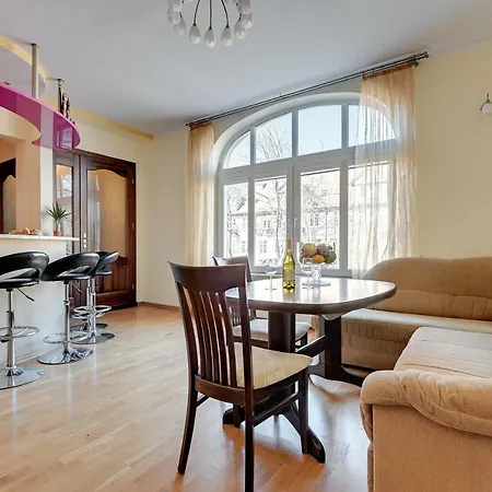 Διαμέρισμα Artist House *
